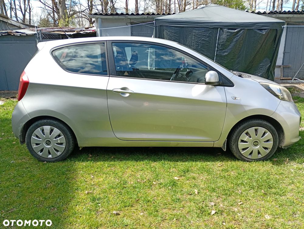 Kia Picanto - 1