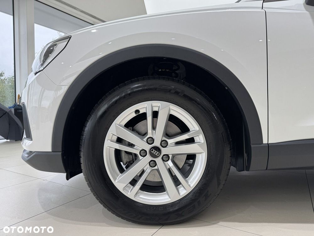 Audi Q3 35 TFSI S tronic - 19