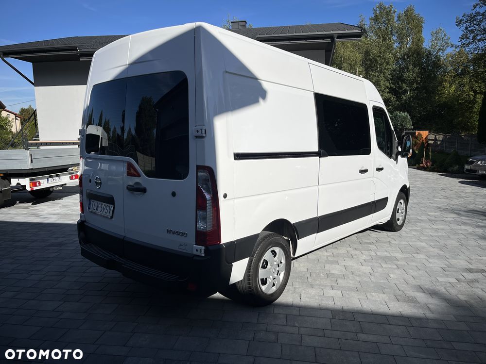 Nissan NV400 - 4