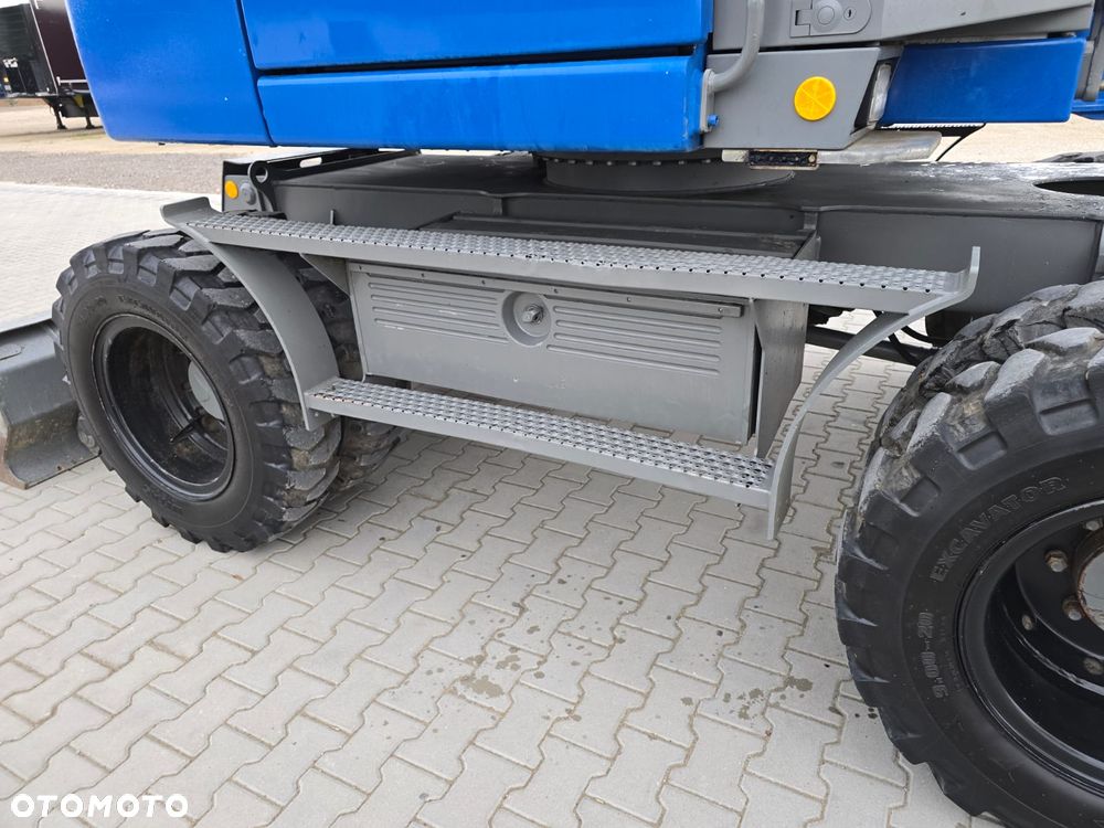 Liebherr 309 / RAMIE TRZY RAZY ŁAMANE - 19