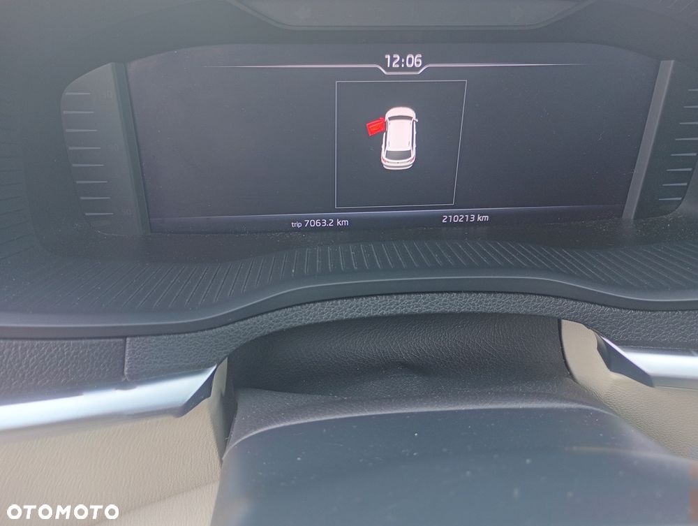 Skoda Karoq 1.6 TDI 4x2 Style DSG - 7