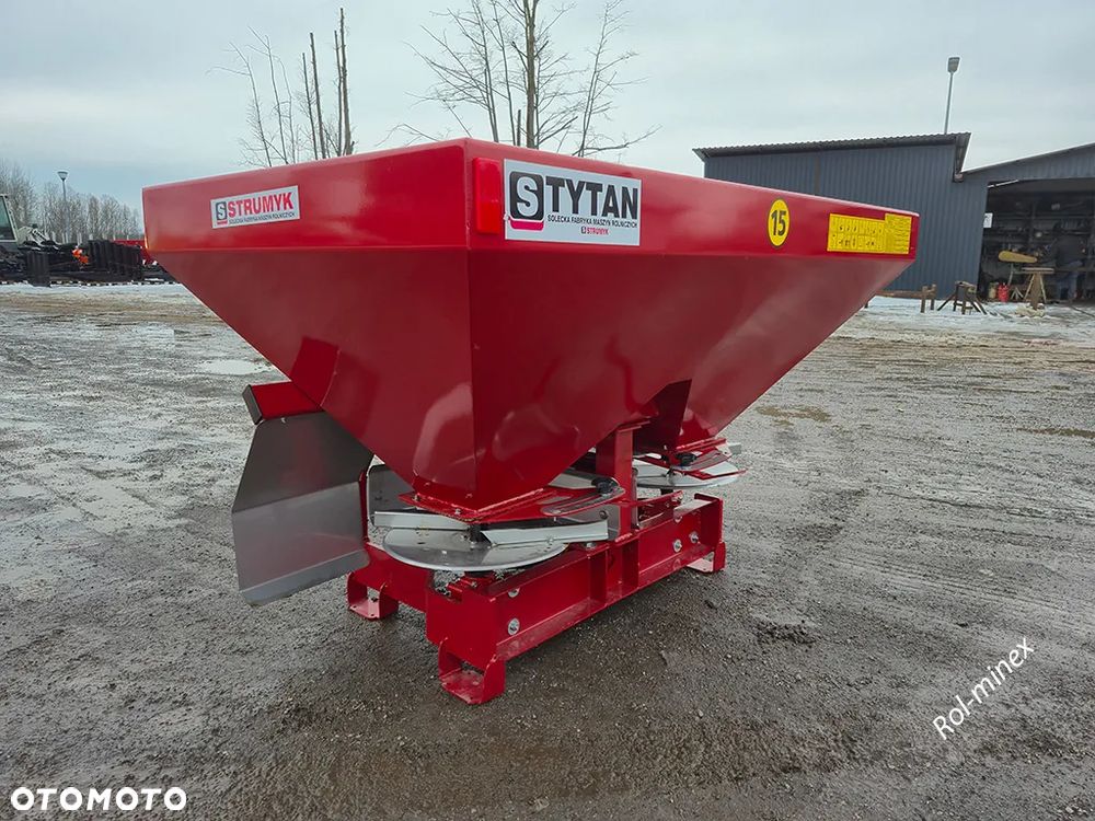 Hydraulika + plandeka Rozsiewacz do nawozów Strumyk Tytan Transport - 3