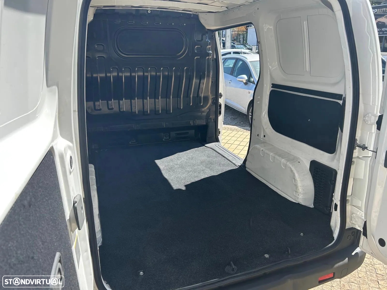 Nissan E-NV200 EVALIA 40KWh NACIONAL IVA DEDUTIVEL - 22