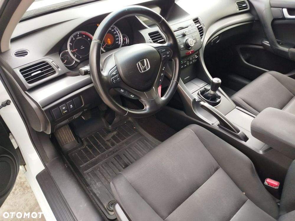 Honda Accord - 12
