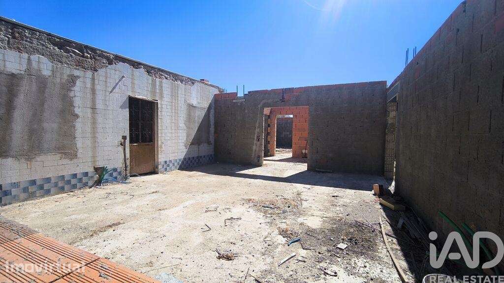 Terreno T4 em Quelfes de 223,00 m2 - Grande imagem: 4/10