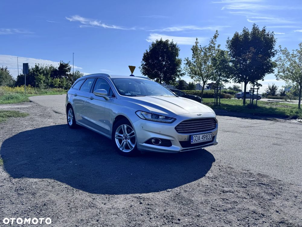 Ford Mondeo 2.0 TDCi Titanium PowerShift - 4