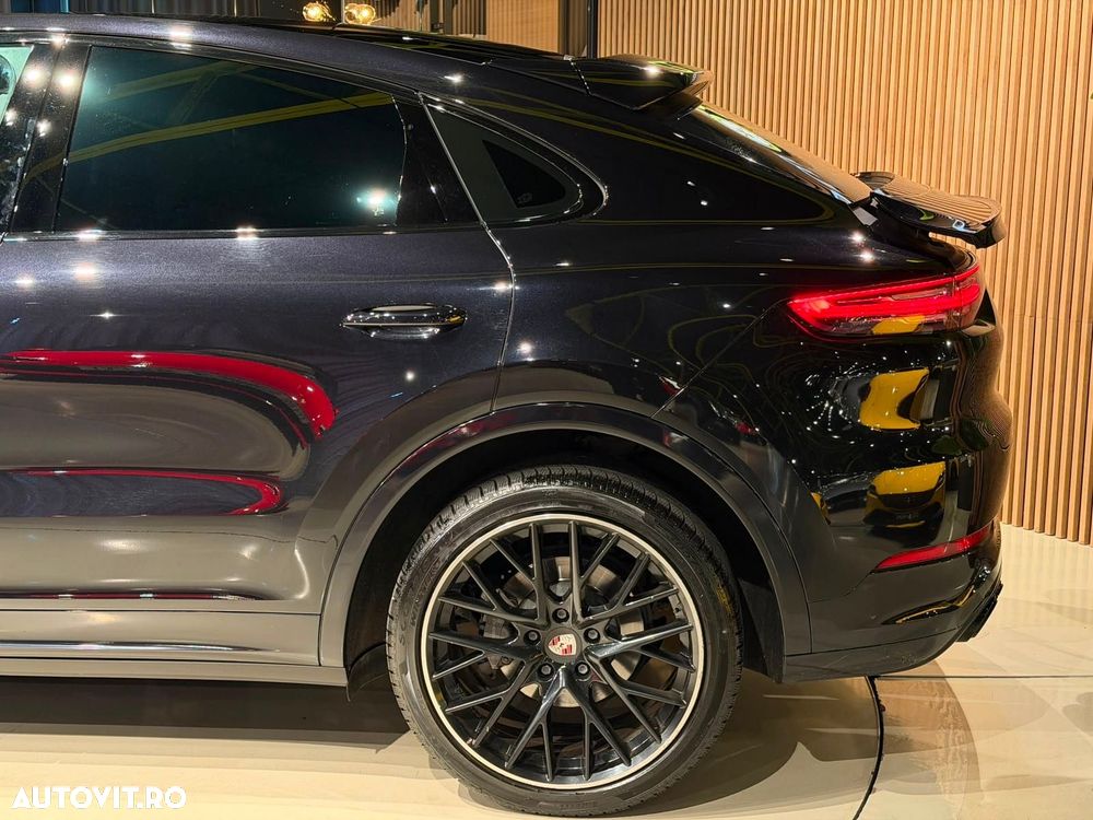 Porsche Cayenne Coupe - 10