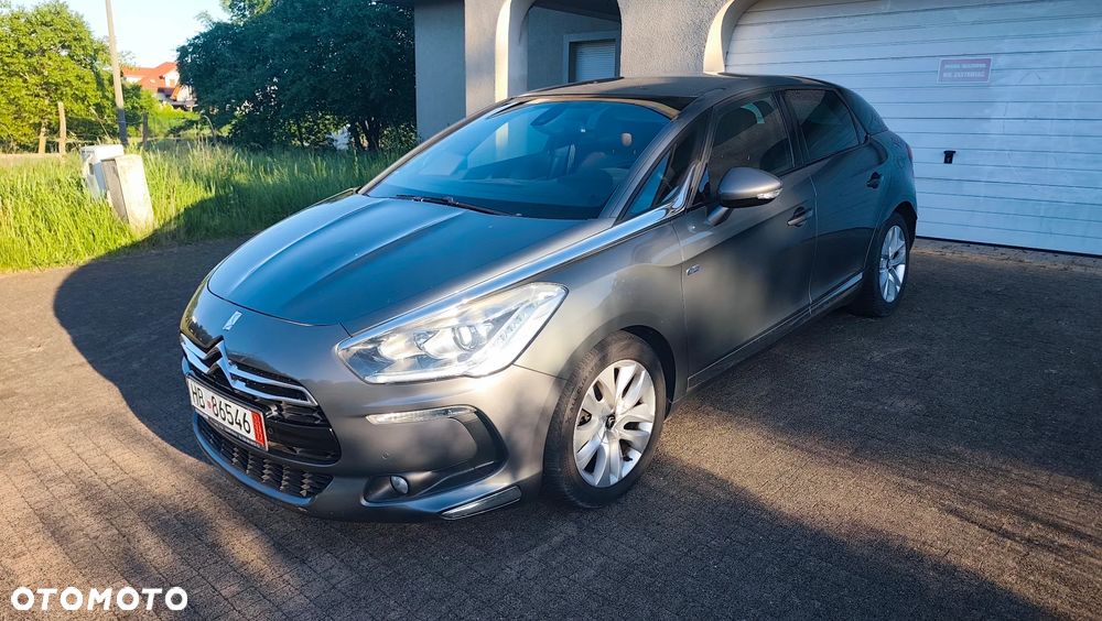 Citroën DS5 Hybrid4 EGS6 SportChic - 33