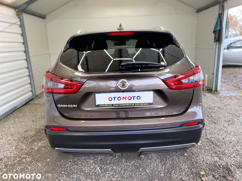 Nissan Qashqai 1.3 DIG-T TEKNA - 33