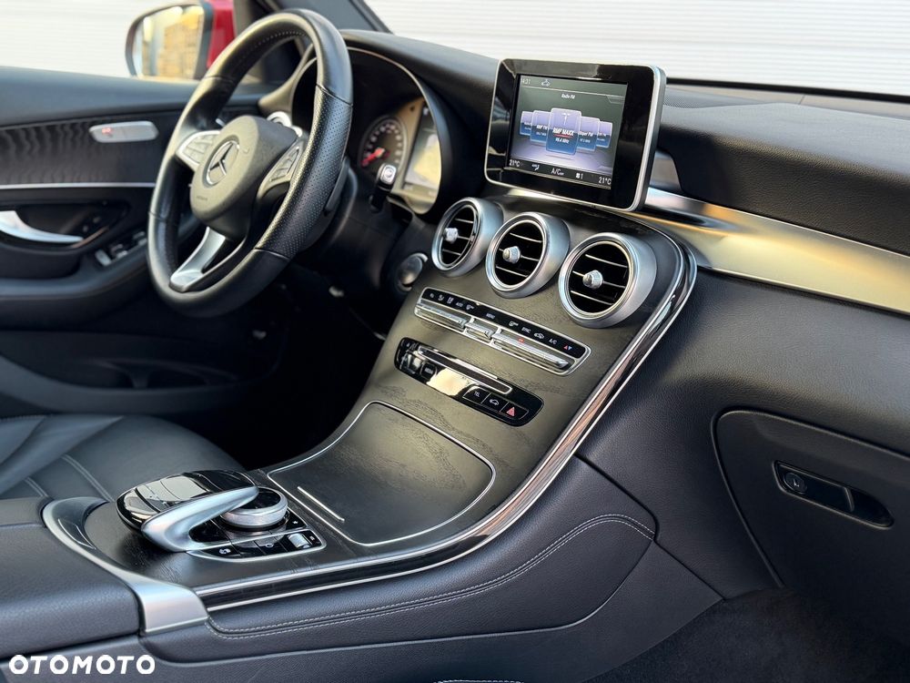 Mercedes-Benz GLC 250 4Matic 9G-TRONIC Exclusive - 14