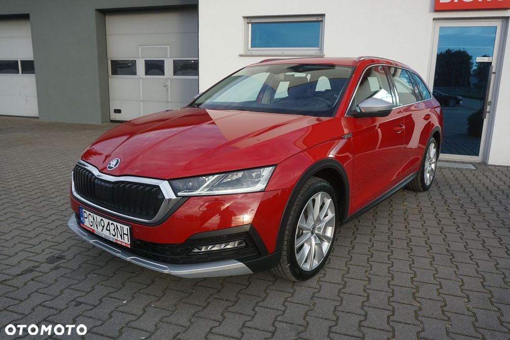 Skoda Octavia 2.0 TDI DSG 4x4 Scout - 39