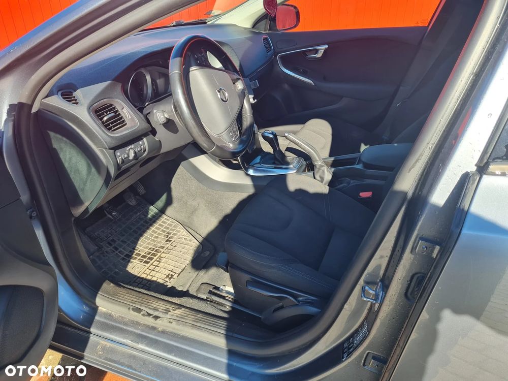 Volvo V40 - 6