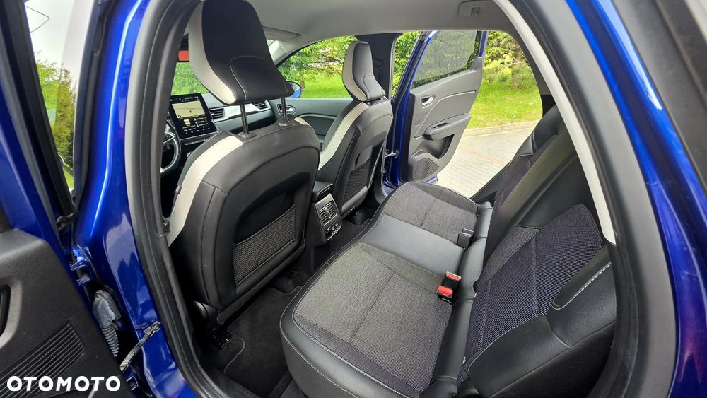Renault Captur TCe 100 BUSINESS EDITION - 33