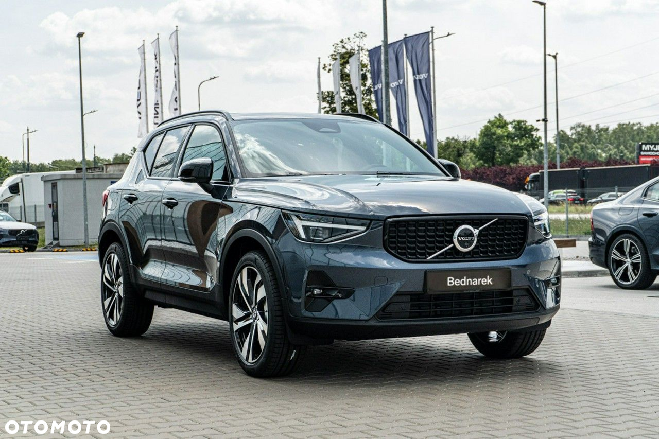 Volvo XC 40 - 4