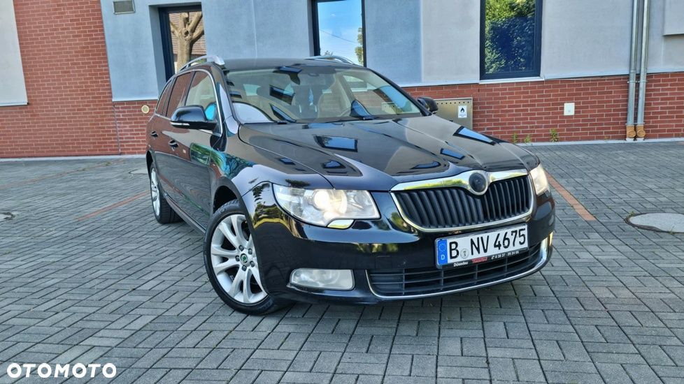 Skoda Superb 2.0 TDI Green tec DSG Exclusive - 4