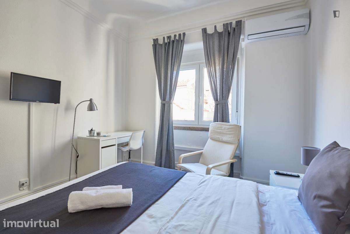 Quarto - localizado em Picoas Lisbon - Grande imagem: 4/19
