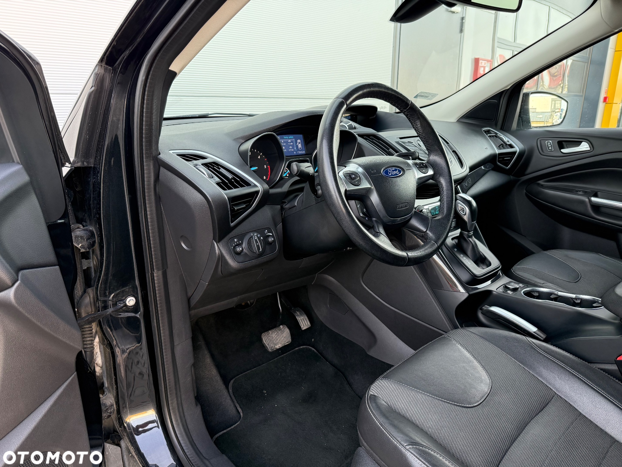 Ford Kuga 2.0 TDCi 4WD Titanium - 14