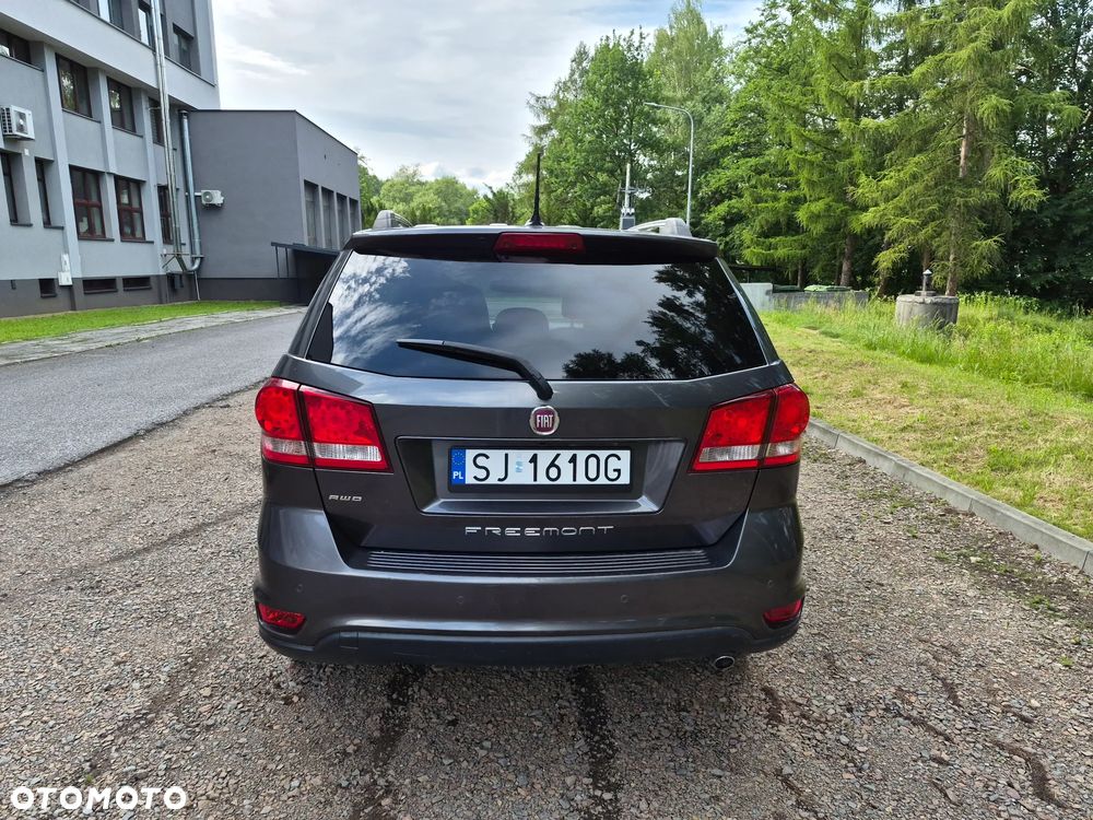 Fiat Freemont 2.0 Multijet 16V DPF Automatik Allrad Lounge - 4