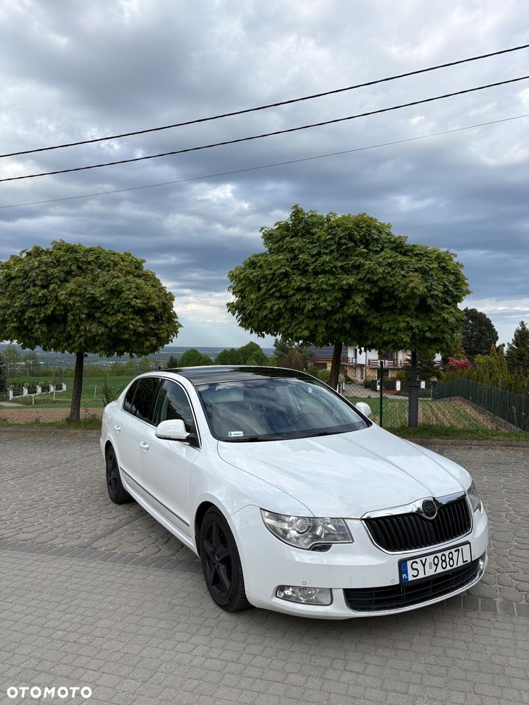 Skoda Superb 2.0 TDI Ambition - 2