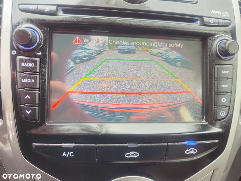Hyundai ix20 1.4 BlueDrive Comfort - 11