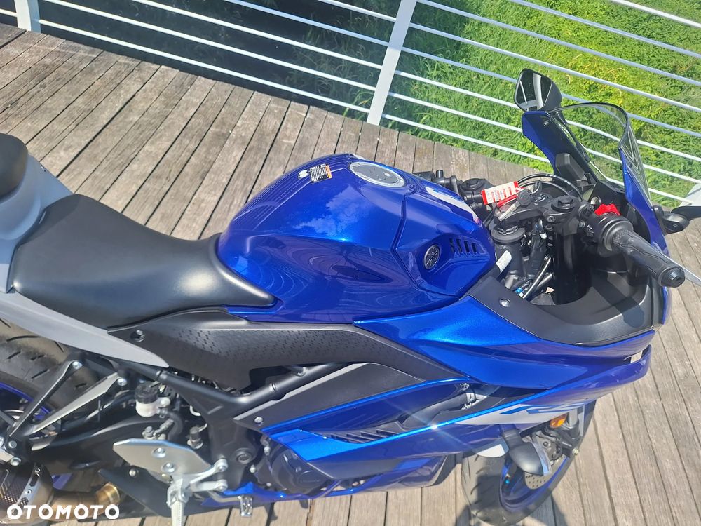Yamaha R3 - 4