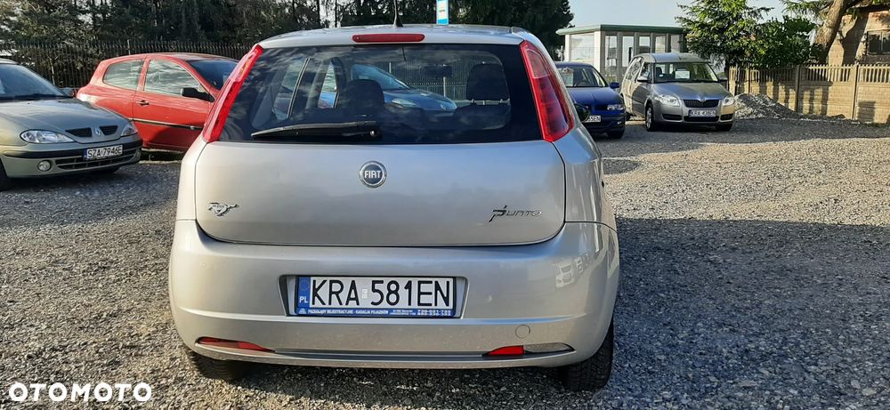 Fiat Grande Punto - 8