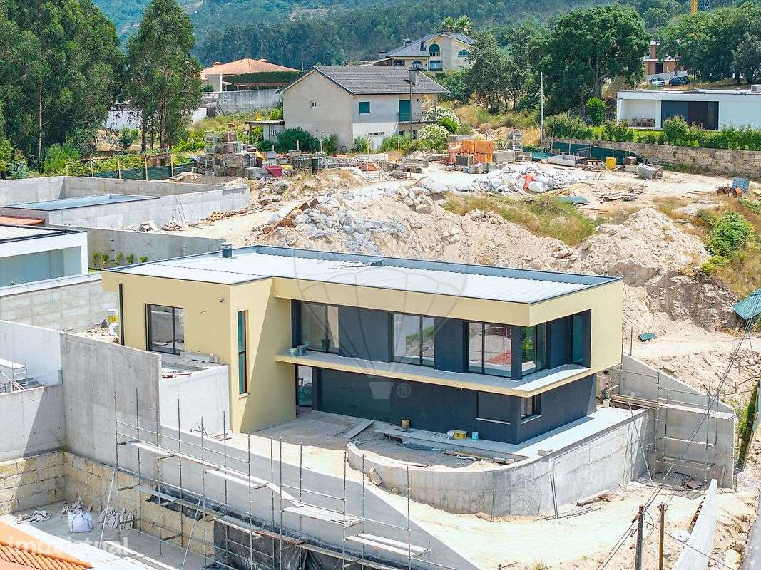 Moradia T3 para venda - Grande imagem: 2/36