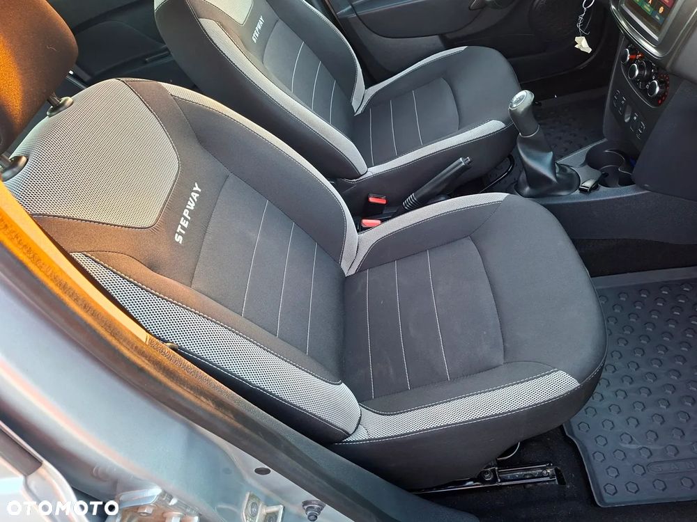 Dacia Sandero Stepway 1.5 Blue dCi Laureate S&S - 14