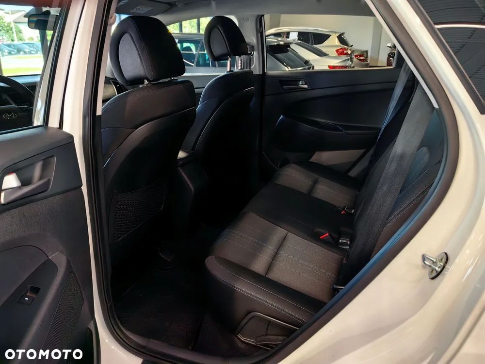 Hyundai Tucson blue 1.6 GDi 2WD Navi - 8