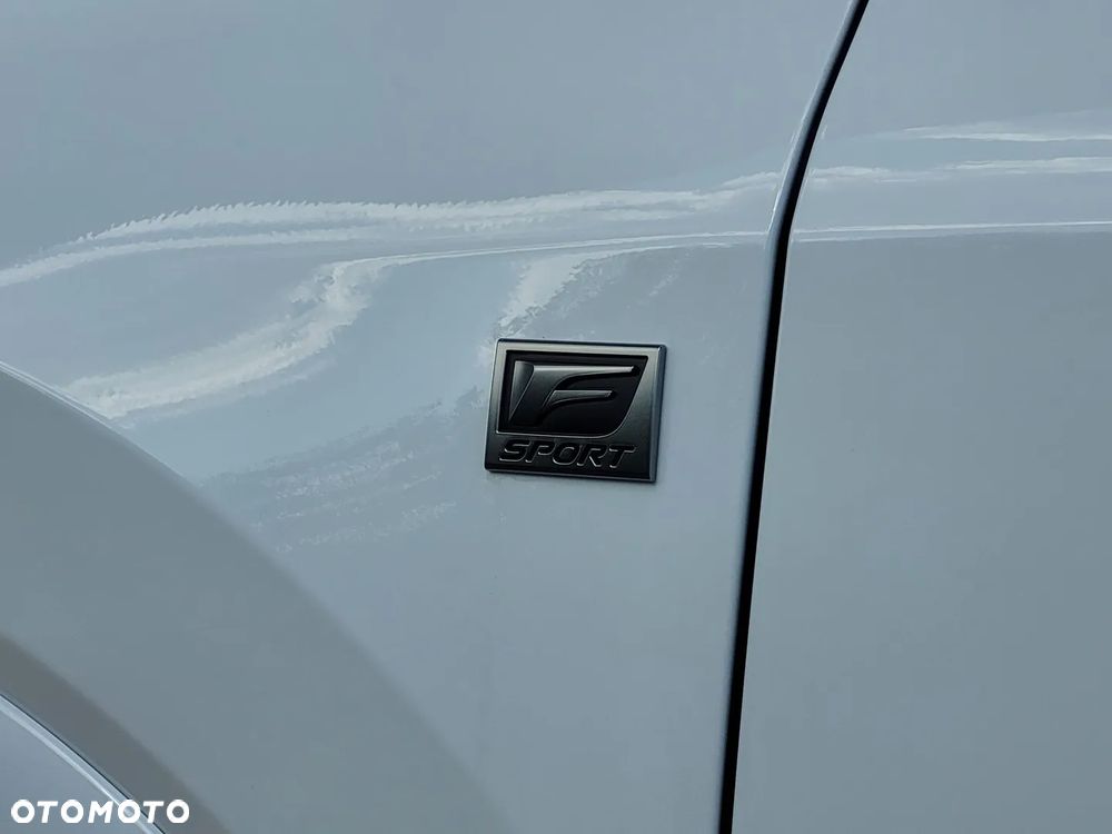 Lexus RX 500h F Sport - 11