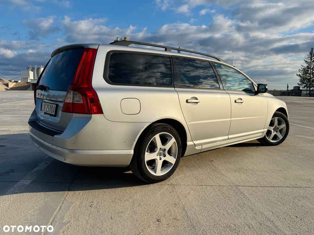 Volvo V70 2.5T Summum - 7