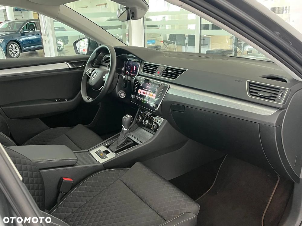 Skoda Superb 1.5 TSI Ambition DSG - 19