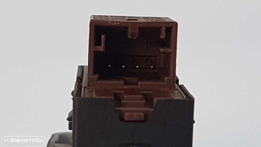 CONTROLE DE BLOQUEIO DE PORTA AUDI A1 (8X) AMBITION - 4