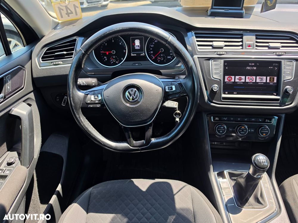 Volkswagen Tiguan - 10