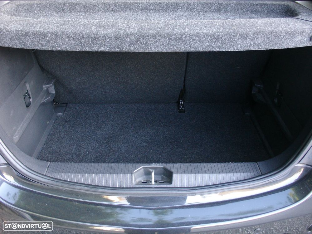 Opel Corsa 1.2 Enjoy - 16