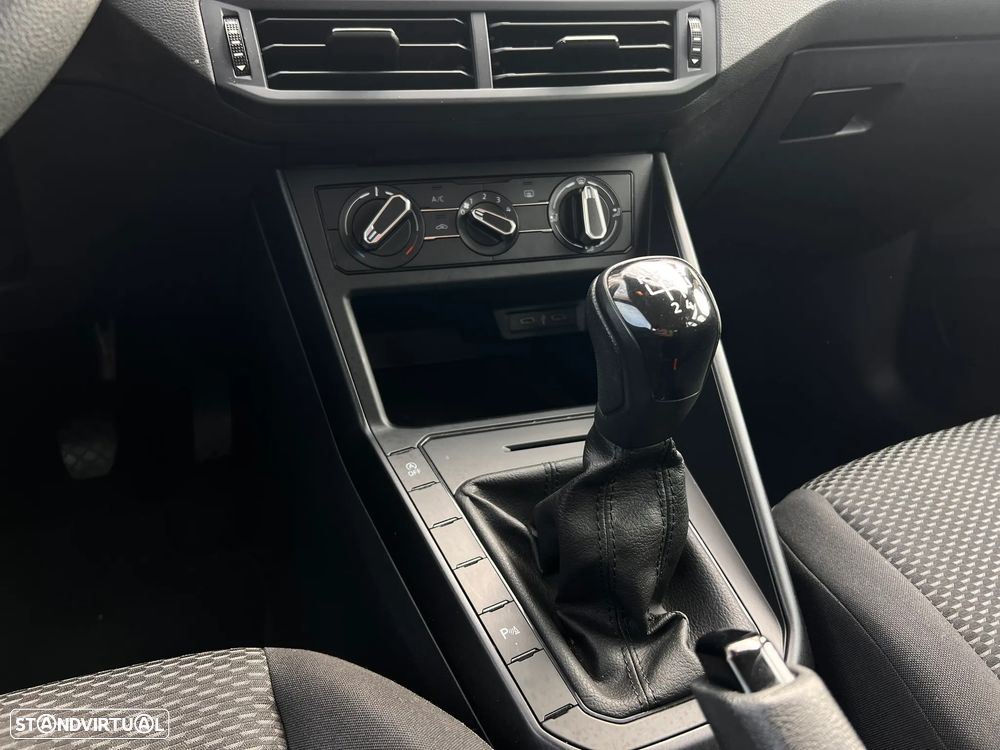 VW Polo 1.0 - 15