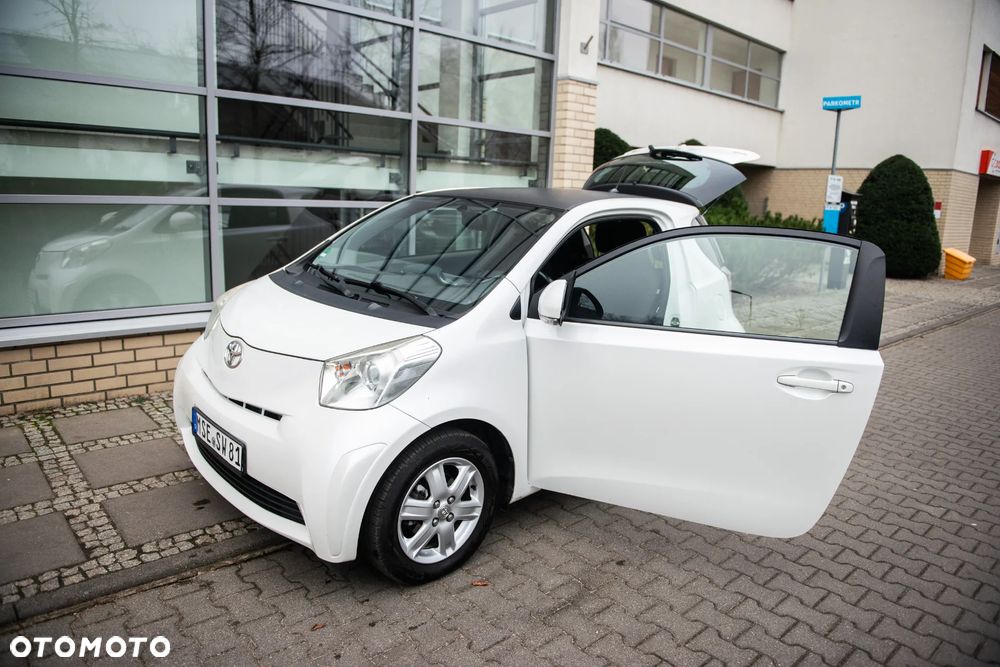 Toyota iQ 1.0 Sol - 7