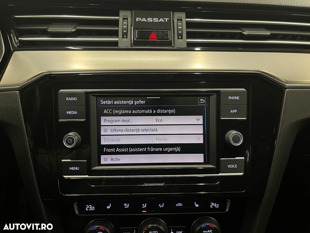 Volkswagen Passat 2.0 TDI SCR 4Mot DSG Highline - 16