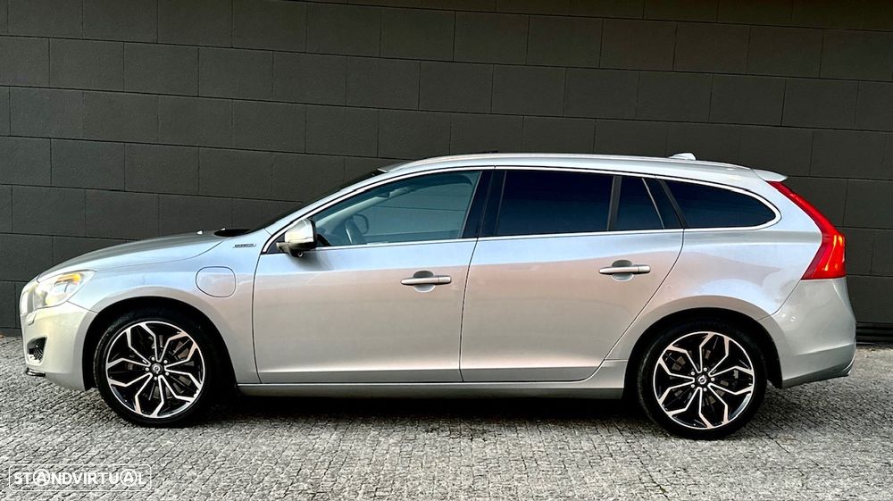 Volvo V60 D6 Plug-In-Hybrid AWD Geartronic Pure Limited - 5