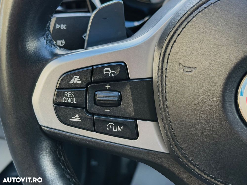 BMW Seria 5 530e Aut. M Sport Edition - 9