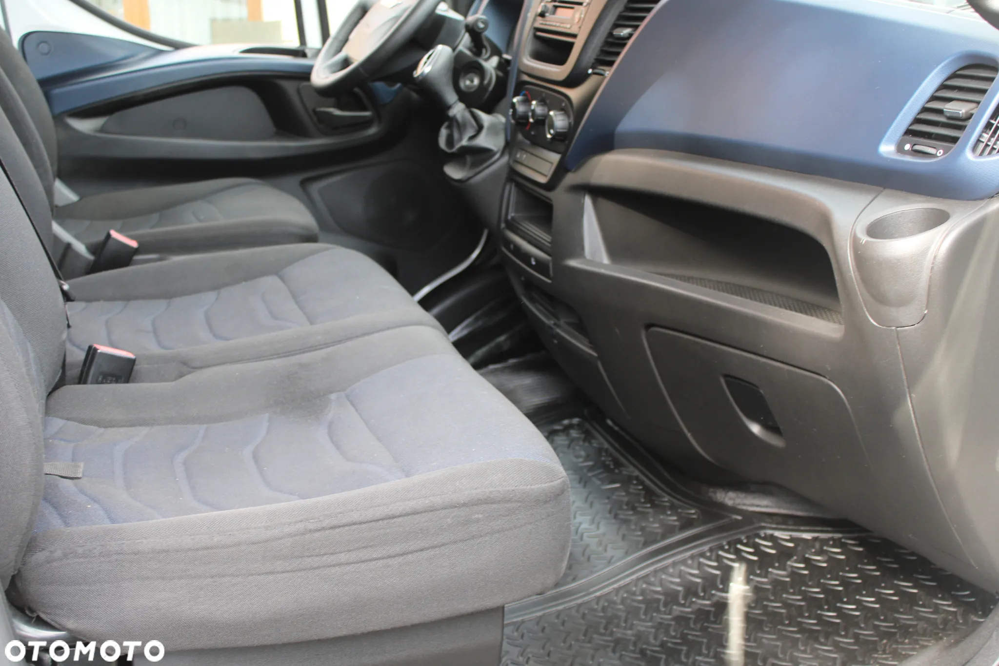 Iveco DAILY - 26