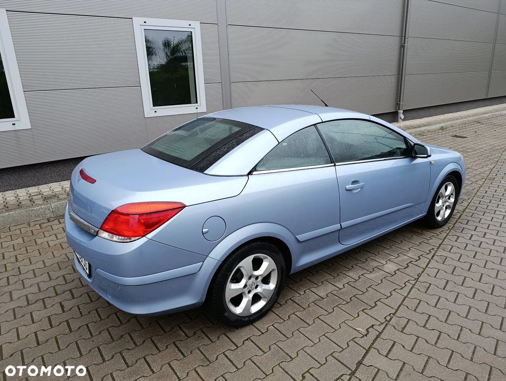 Opel Astra Twin Top 1.8 Endless Summer - 14
