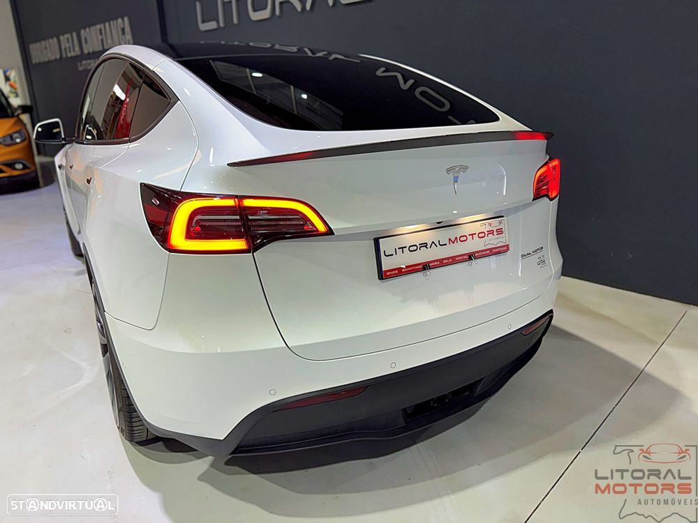Tesla Model Y Performance Tração Integral - 9