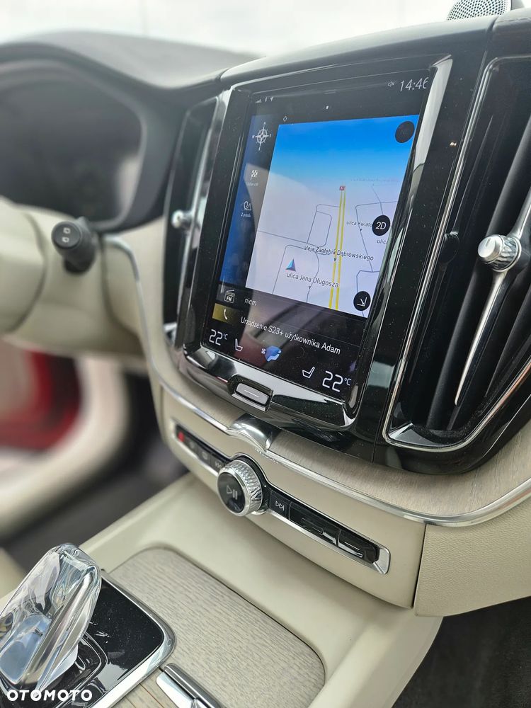 Volvo XC 60 B4 D AWD Inscription - 15