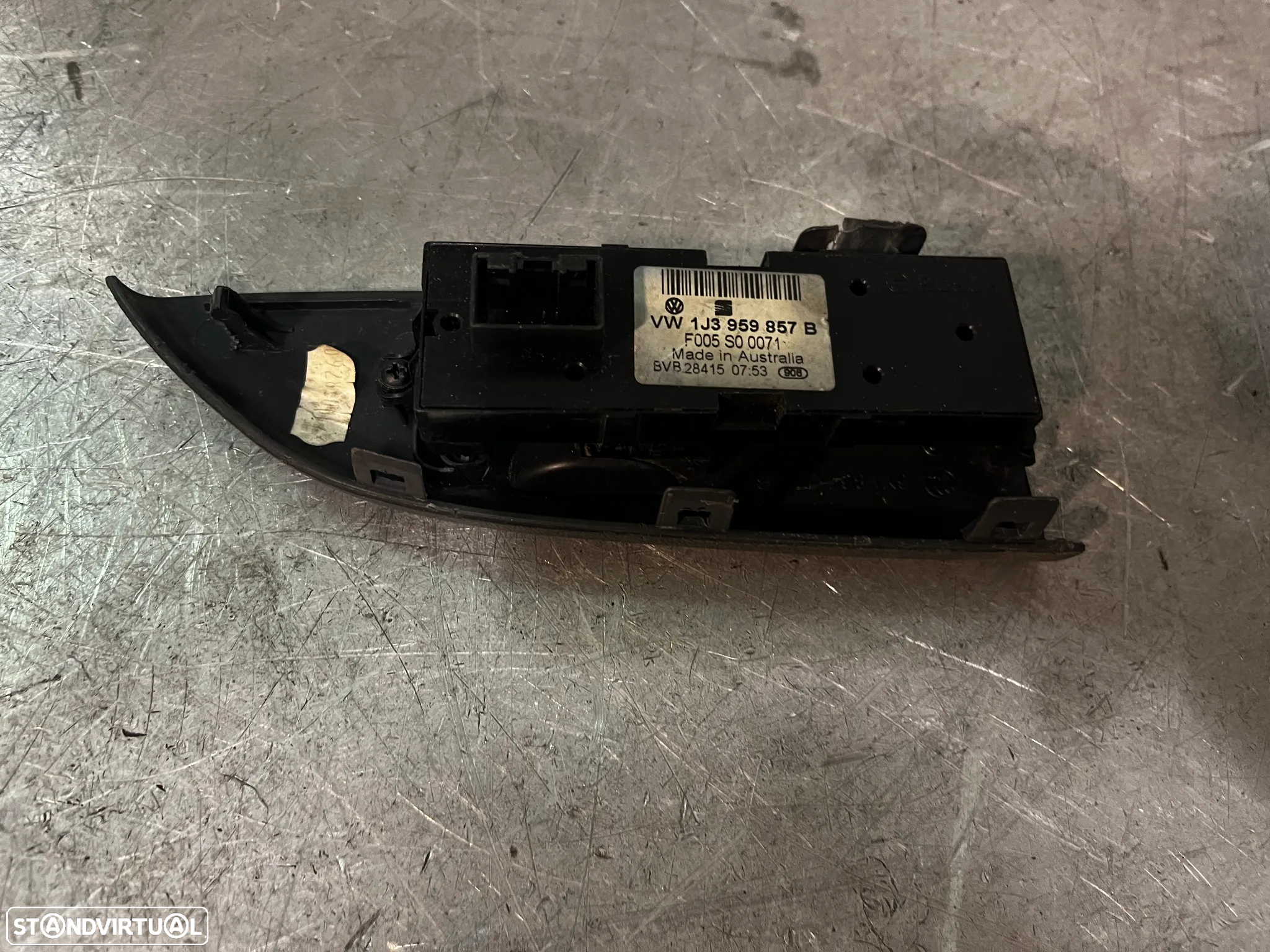 COMANDO BOTÕES VIDROS VOLKSWAGEN GOLF IV / SEAT LEON 1J3959857B - 2