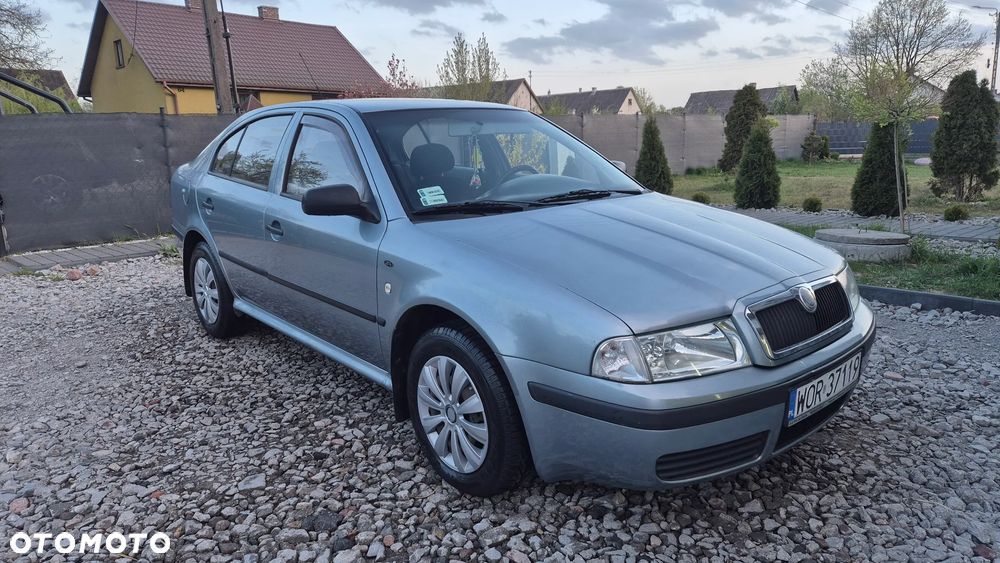 Skoda Octavia 1.6 Classic - 1