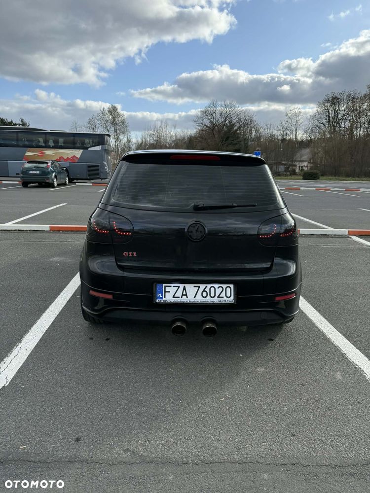 Volkswagen Golf 2.0 GTI - 4