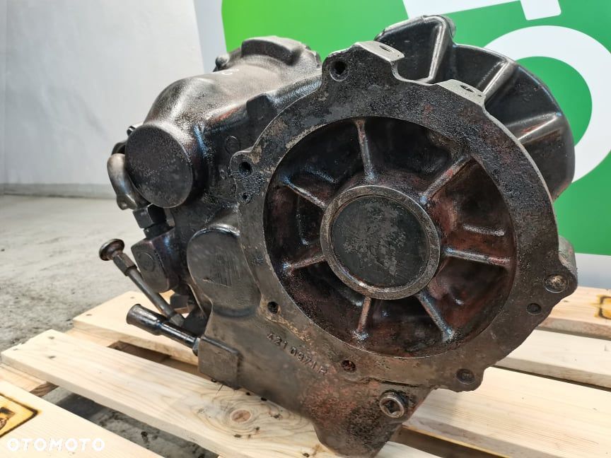 Skrzynia Powershift New Holland LM 732 {Spicer 87530825} - 12