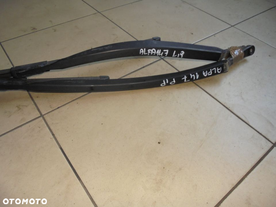 RAMIONA WYCIERACZEK ALFA 147 LIFT - 2