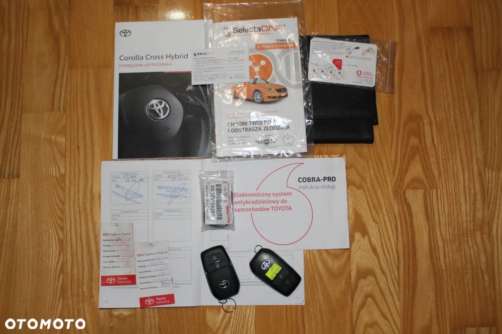 Toyota Corolla Cross 2.0 Hybrid Comfort - 27